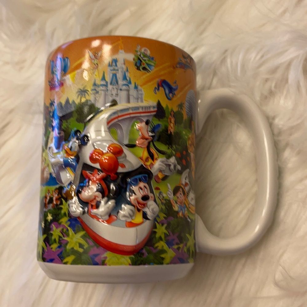 Disney Walt Disney World “Grandpa” Mug Raised Figures on Mug